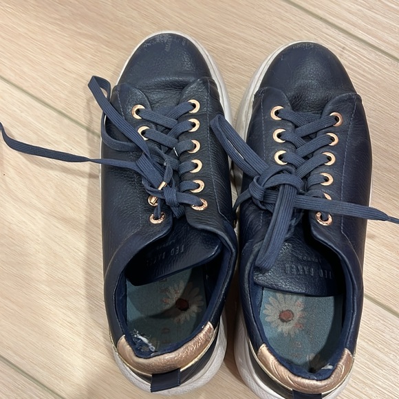 Ted Baker Sneakers - Picture 3 of 4